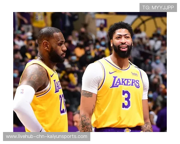 冠军球队季后赛表现解析：战术与体能双重胜出，季后赛冠军是谁